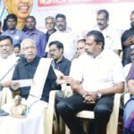 ஆசிரியர் அறிக்கை