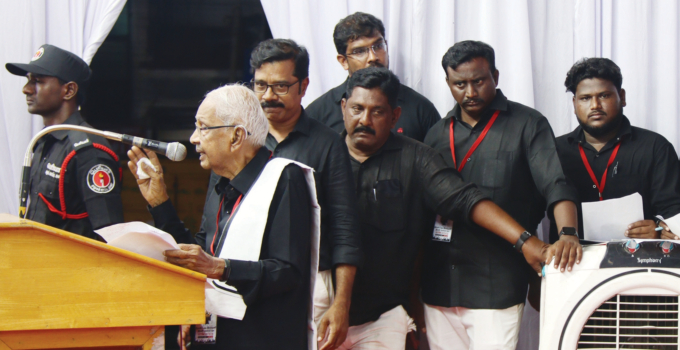 தலையங்கம்