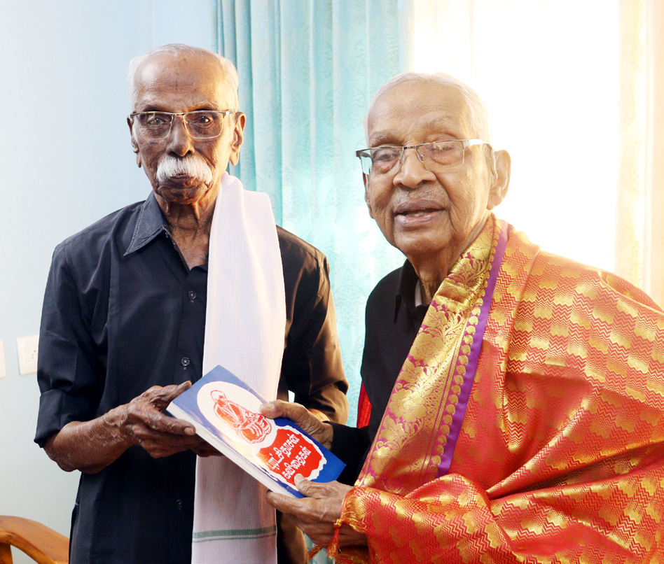 ஆசிரியர், கட்டுரை, திராவிடர் கழகம்