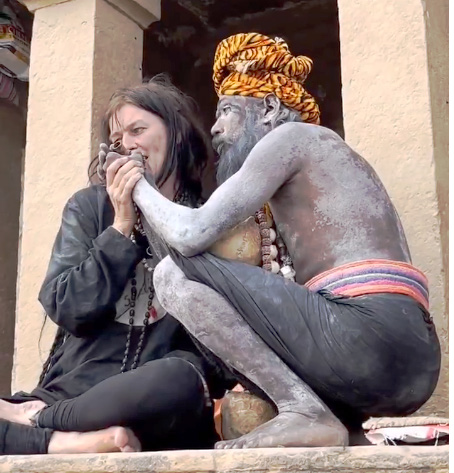 ஞாயிறு மலர்