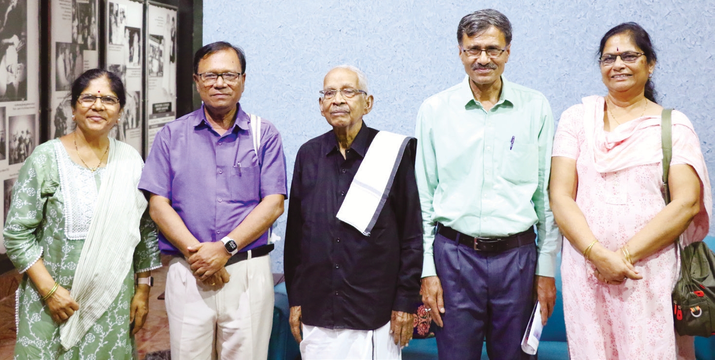 மராட்டிய மாநிலம் – புனே நகரிலிருந்து மகாத்மா ஜோதிபா பூலே பற்றாளர்கள் தமிழர் தலைவரைச் சந்தித்து கலந்துரையாடினர்
