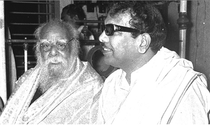 தந்தை பெரியாரின் உருவச் சிலைகளோடு ‘பெரியார் நினைவு சமத்துவபுரங்களை’ அமைத்துச் சாதனை படைத்தார்! ஆசிரியர் அறிக்கை