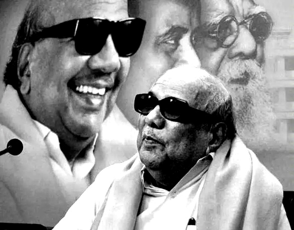 ஆசிரியர் விடையளிக்கிறார் ஆசிரியர் விடையளிக்கிறார், ஞாயிறு மலர்