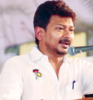 ஆசிரியர் விடையளிக்கிறார், ஞாயிறு மலர்