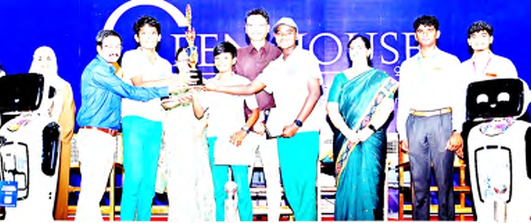 பெரியார் மணியம்மை அறிவியல் மற்றும் தொழில்நுட்ப நிறுவனத்தில் (நிகர்நிலைப் பல்கலைக்கழகம்) எதிர்காலத்திற்கான அறிவியல் சார்ந்த தொழில்நுட்பக் கண்காட்சி! பெரியார் கல்வி நிறுவனங்கள்