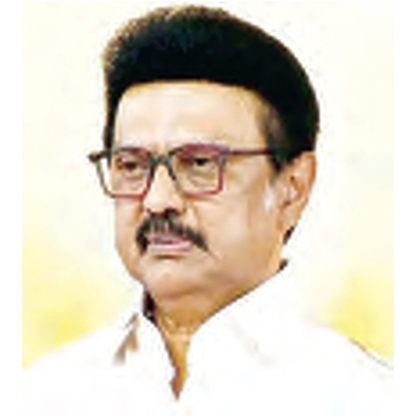ஜப்பான் மாநாட்டில் பங்கேற்றுவிட்டுத் திரும்பிய பேராளர்களுக்கு தமிழர் தலைவர் ஆசிரியர் பயனாடை அணிவித்து வரவேற்பு (சென்னை, 16.10.2026) திராவிடர் கழகம்