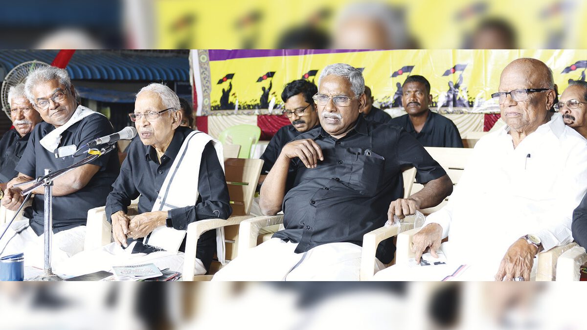 கருஞ்சட்டை